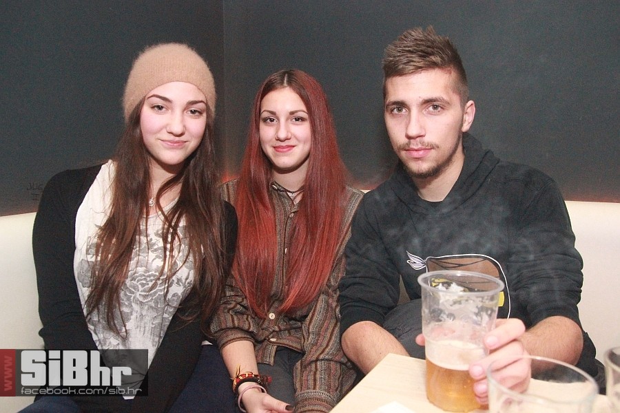 nocni_zivot_Exit_04012013_SiBhr