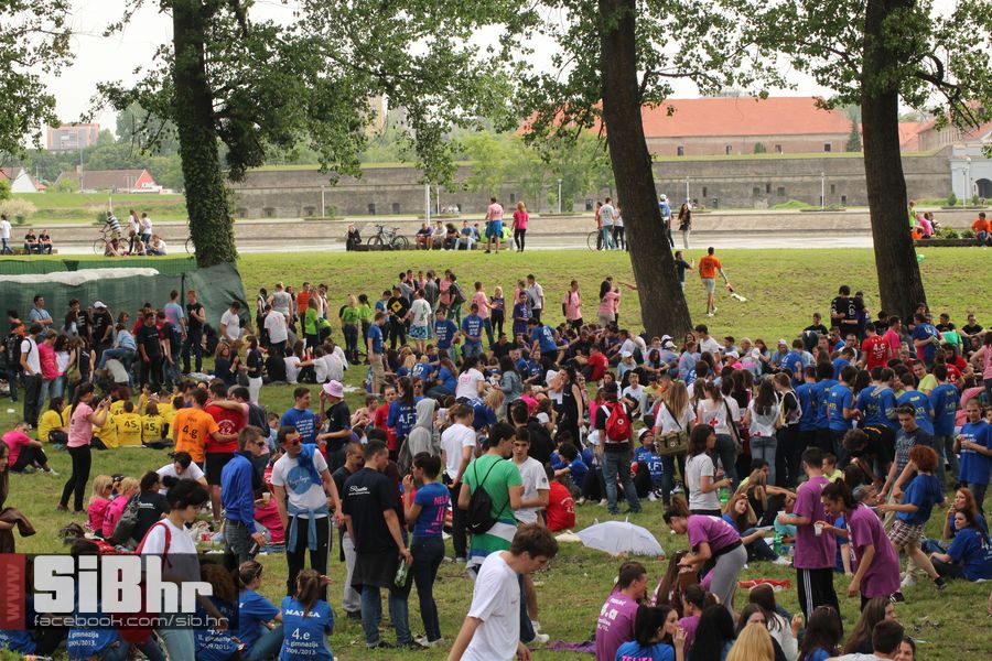 MaturantiNorijada_SiBhr_121