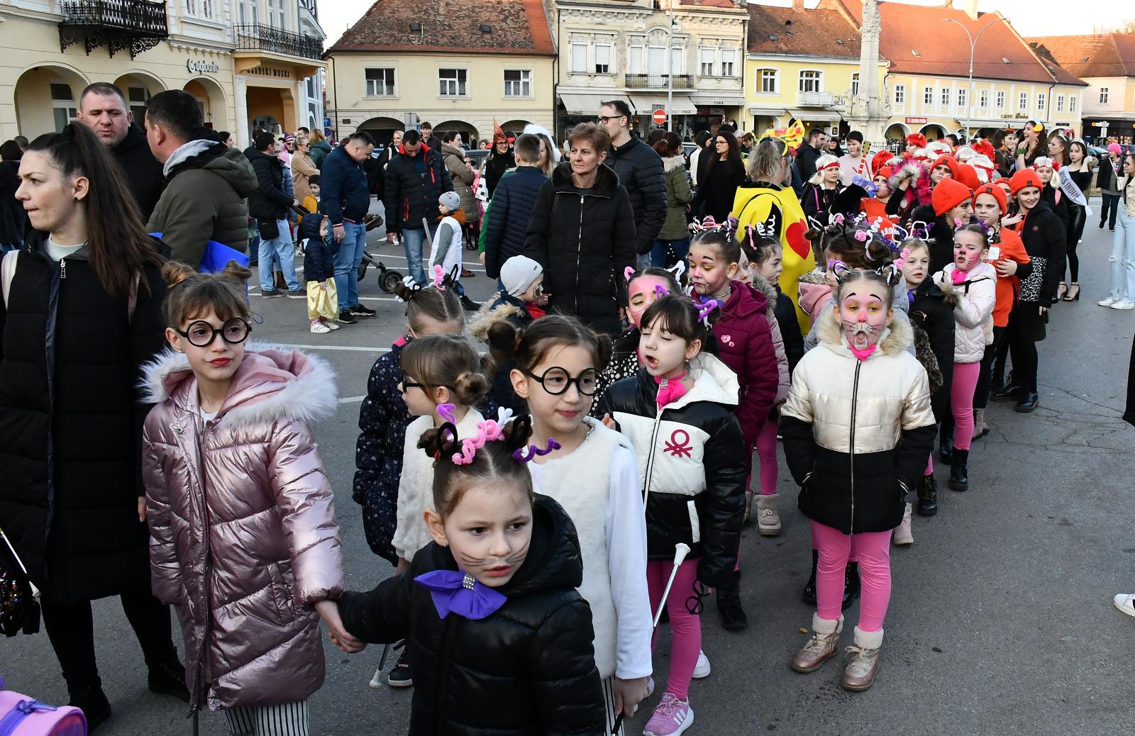 Požeski gradski maskenbal 2023.
