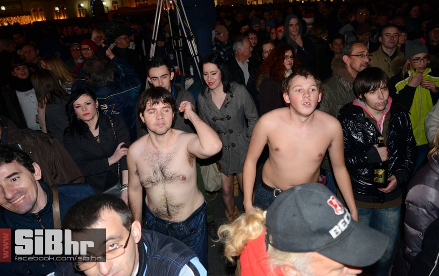 docek_nove_godine_trg_i_club_si docek_nove_godine_trg_i_club_si