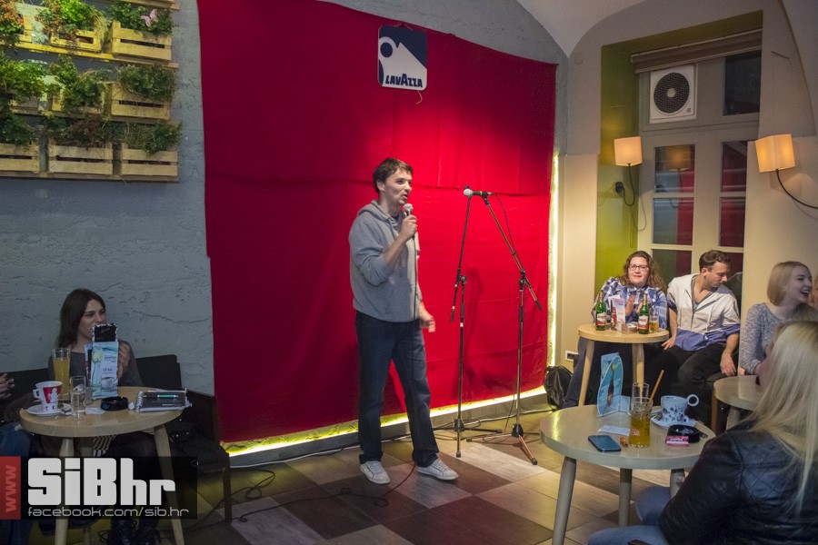 stand_up_2015_SiBhr_40