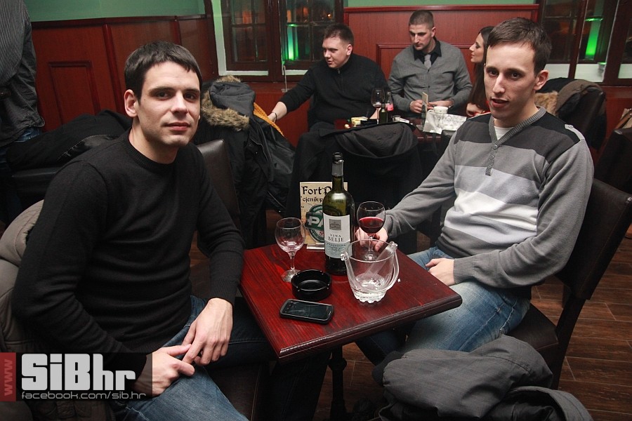 fortpubIMG_532525122013