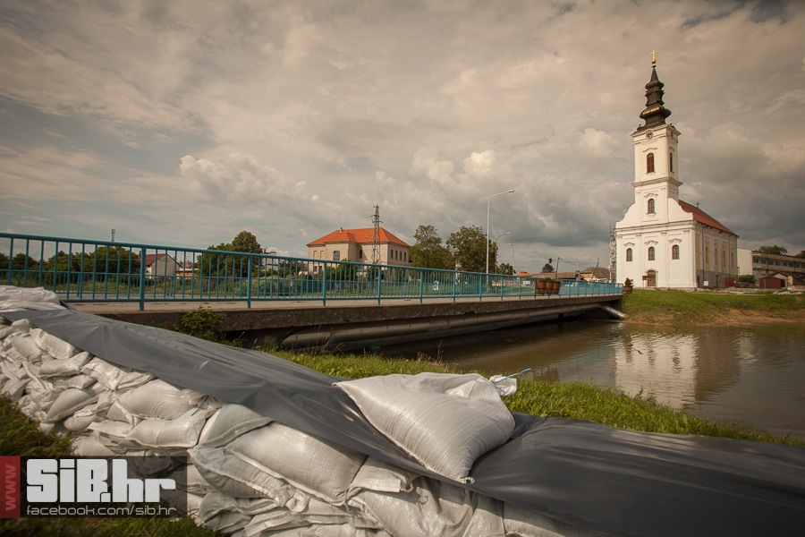 poplave_u_sib_12062013_sibhr_mb