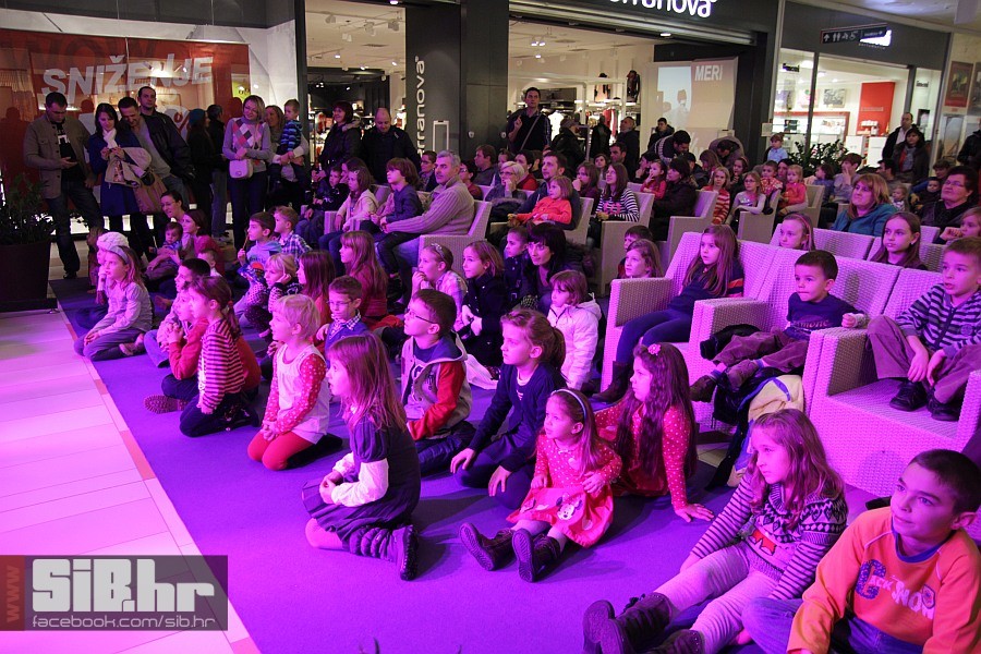 bozicna_bajka_am_01 bozicna_bajka_am_01