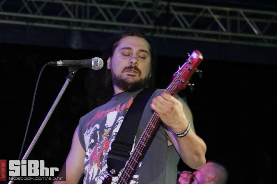 ufo_brkovi_zoran_11 ufo_brkovi_zoran_11