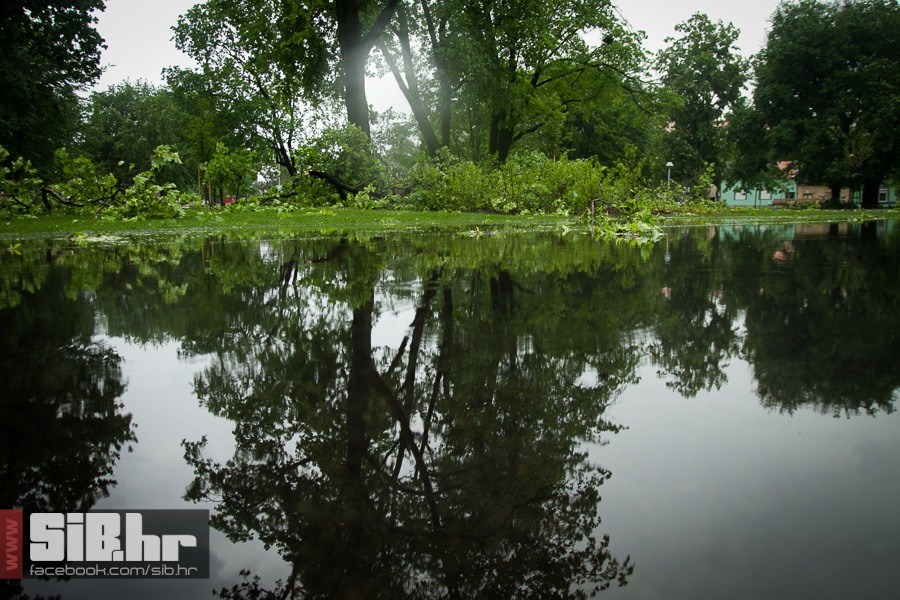 unisten_zrinjevac_11052013_sibh unisten_zrinjevac_11052013_sibh