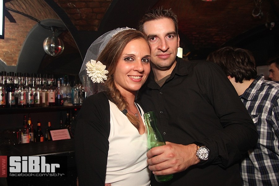 2014_10_12_Tufna_osijek_nightli