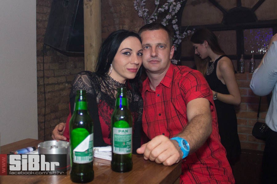 nocni_zivot_osijek_Outside_23