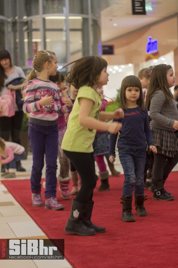 avenue_mall_disco_za_klince_21