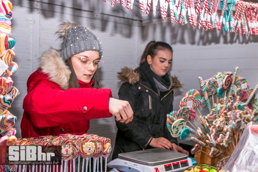 advent_u_parku_13