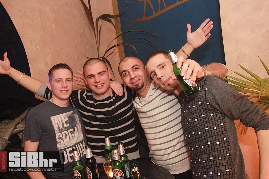 nocni_zivot_harem04012013_SiBhr