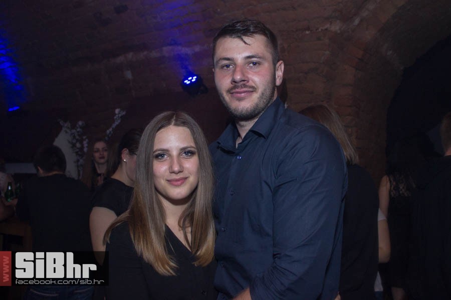 nocni_zivot_osijek_Outside_1