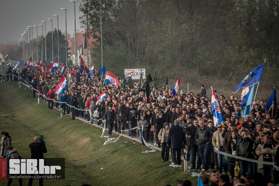 kolona_sjecanja_vukovar_1811201