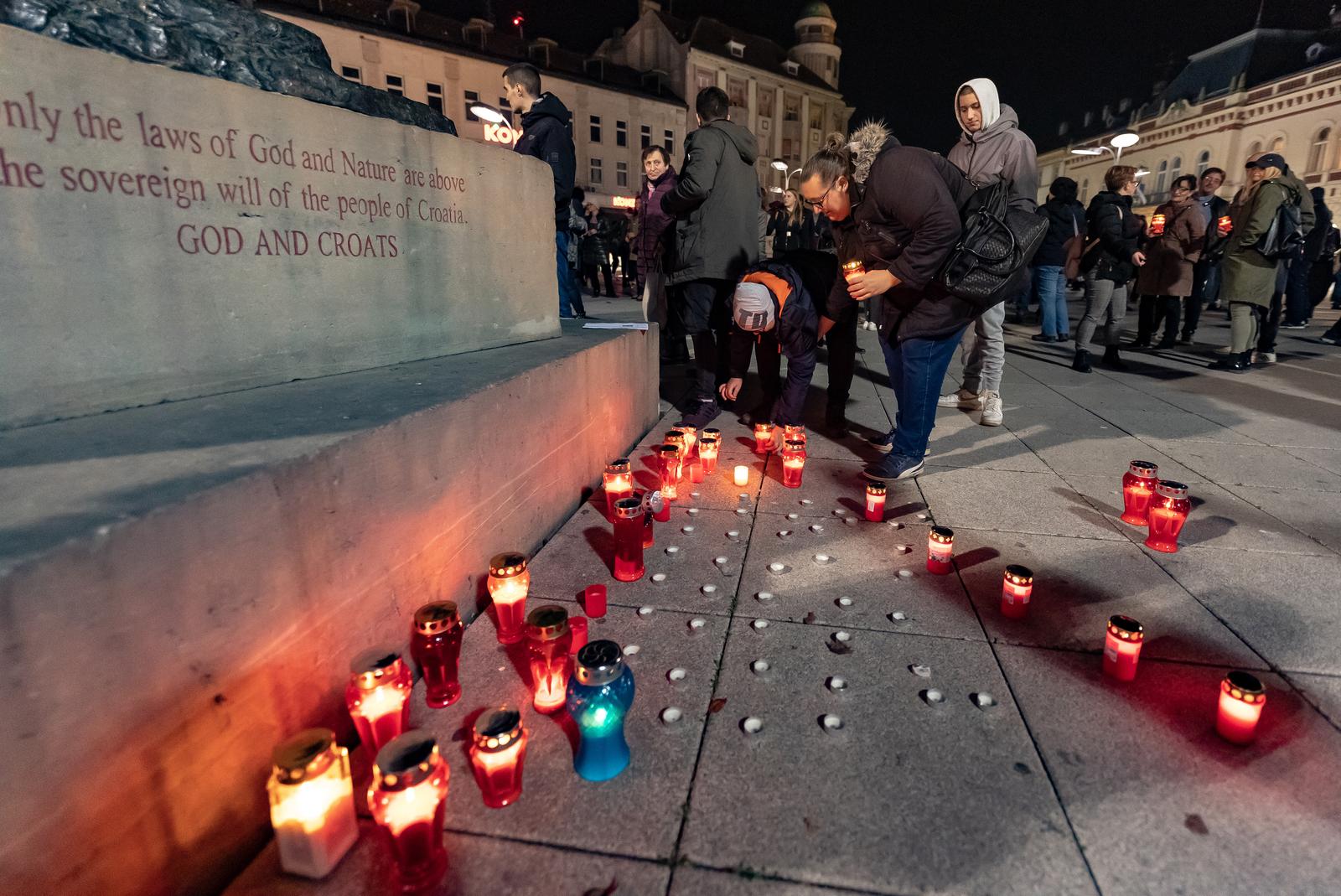 Prosvjed protiv korona mjera u Osijeku