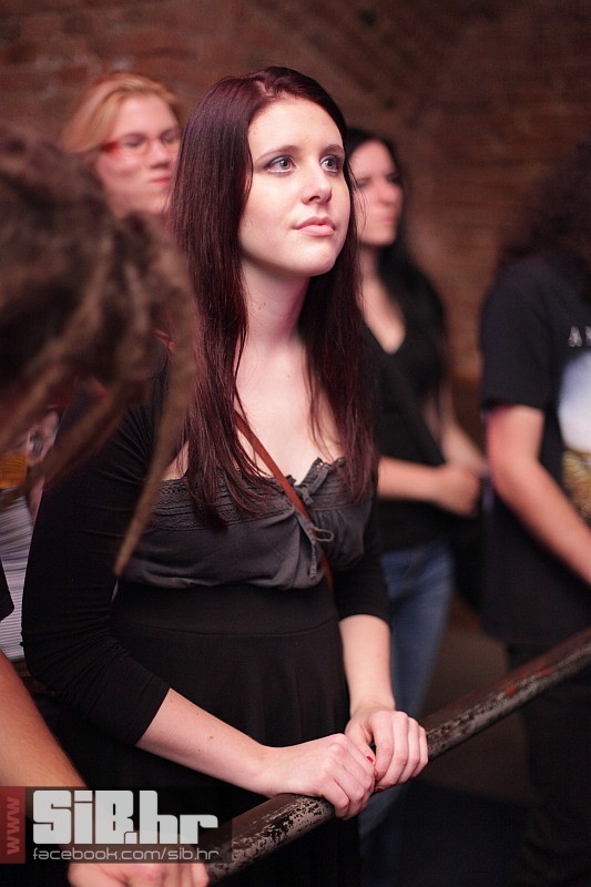 maybeshewill_teatar_27092012_si