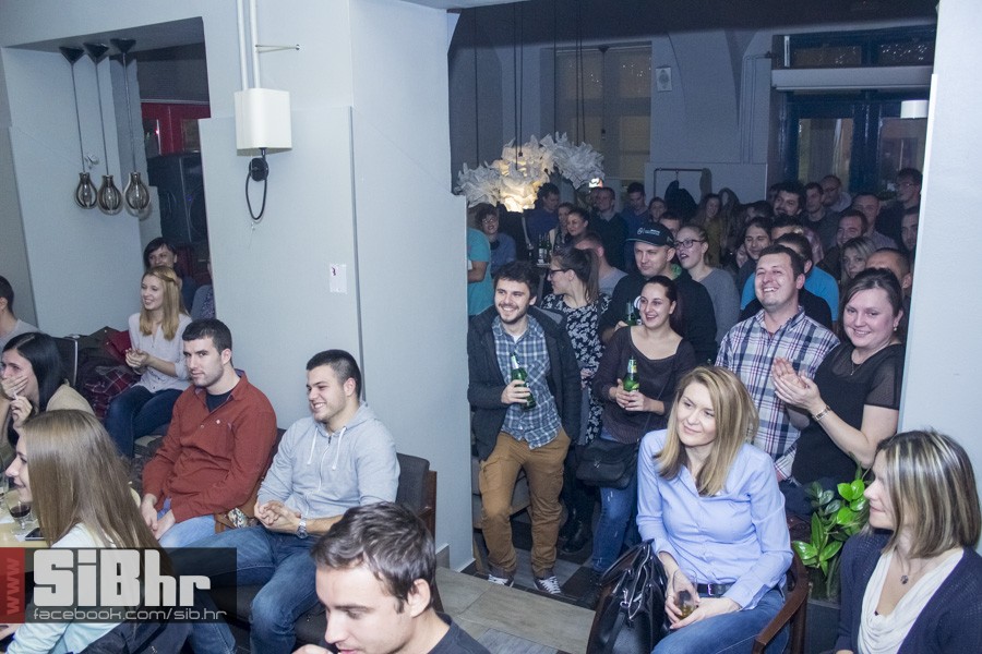 stand_up_2015_SiBhr_35