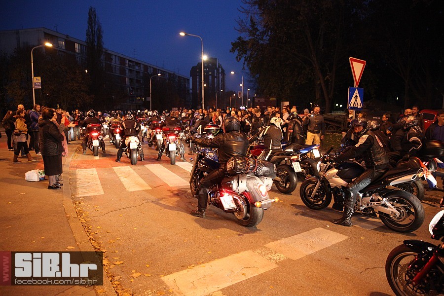 karavana_2012_24 karavana_2012_24