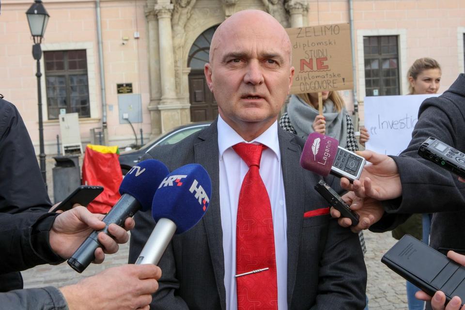 Prosvjedovali studenti Socijalnog rada, traže diplomski studij