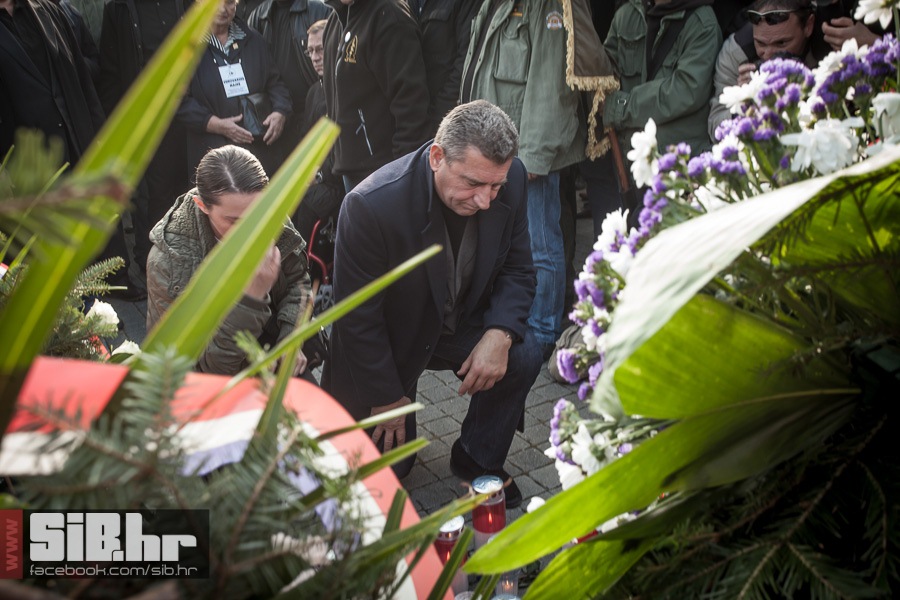 kolona_sjecanja_vukovar_1811201