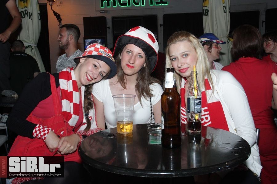 hrv_irska_75