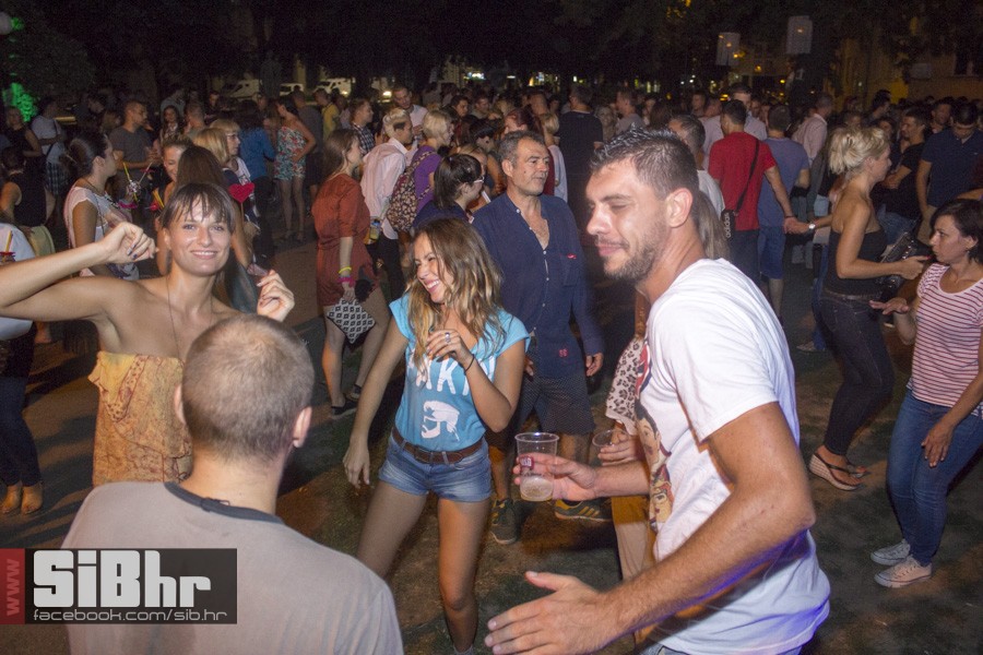 oljn_kolovoz_2015_SiBhr02