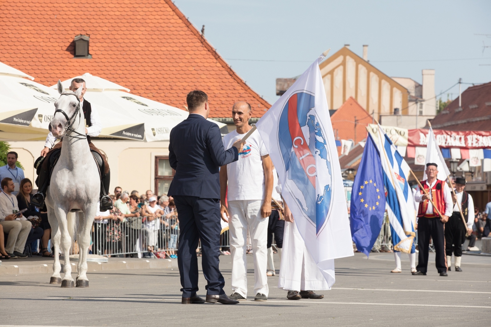 53. Đakovački vezovi