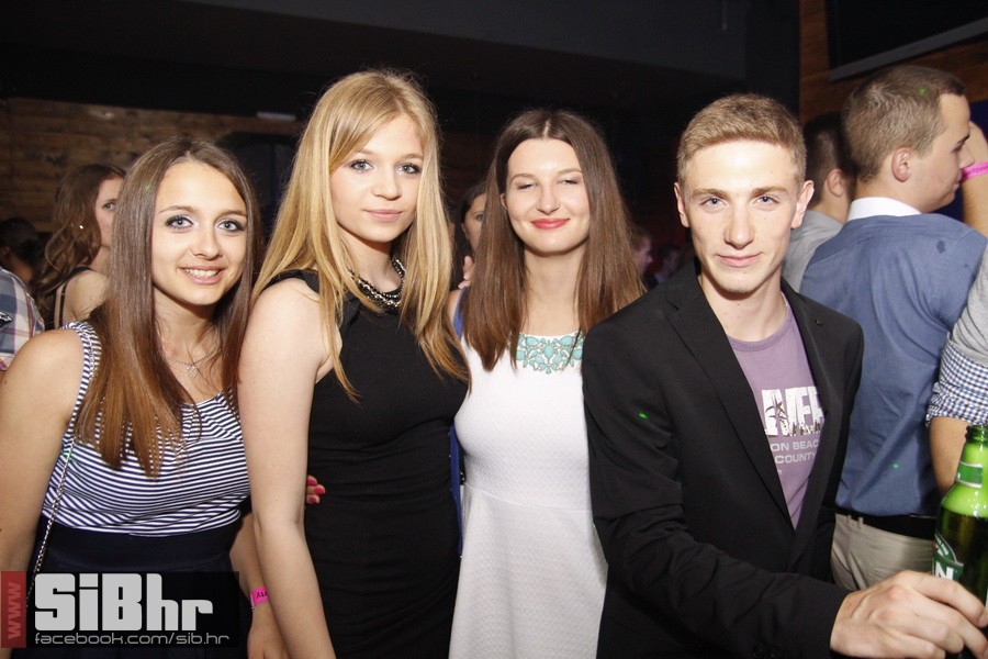 red_carpet_zoran_bastion_20