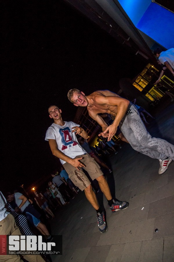 dc_party_by_zoran_54