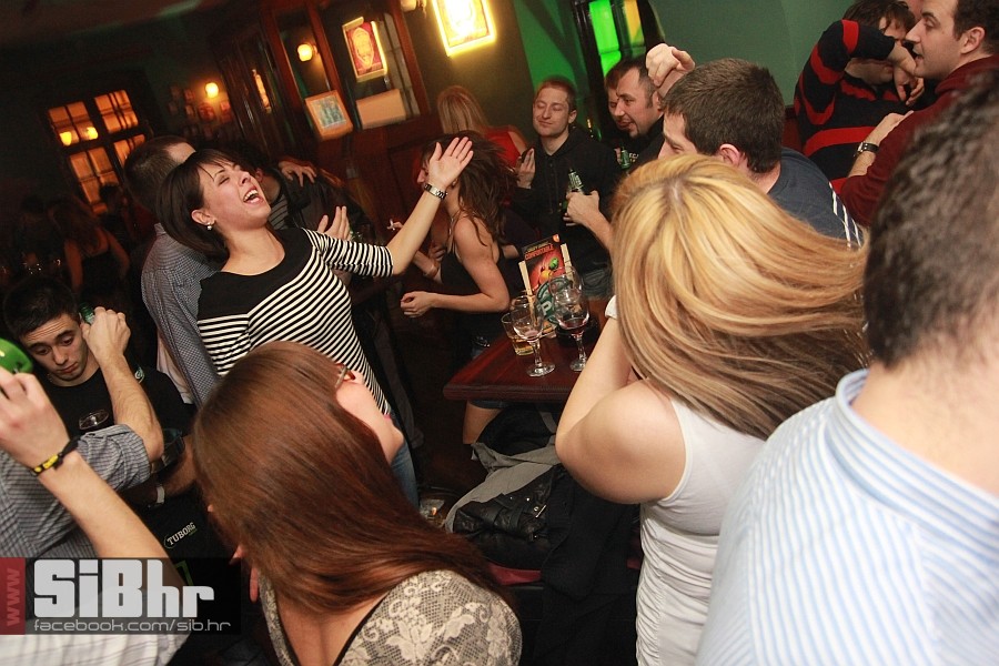 fortpub_osijek_nightlife_sibhr1