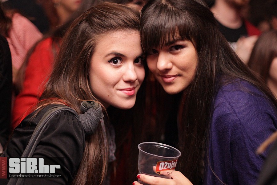 maybeshewill_teatar_27092012_si