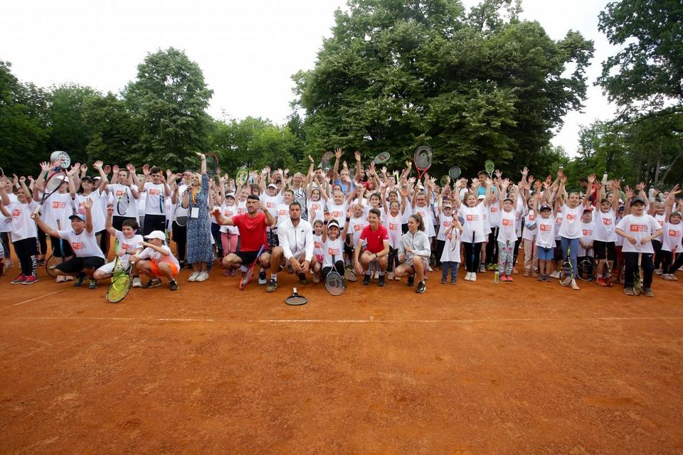 Kids day na teniskom spektaklu u Osijeku