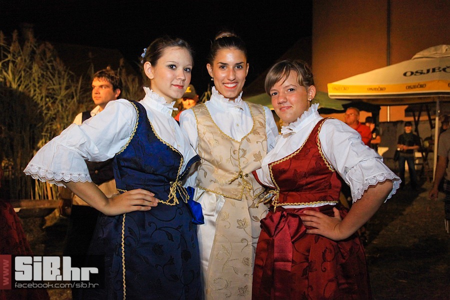 bilje_etno_susreti_09092012_sib