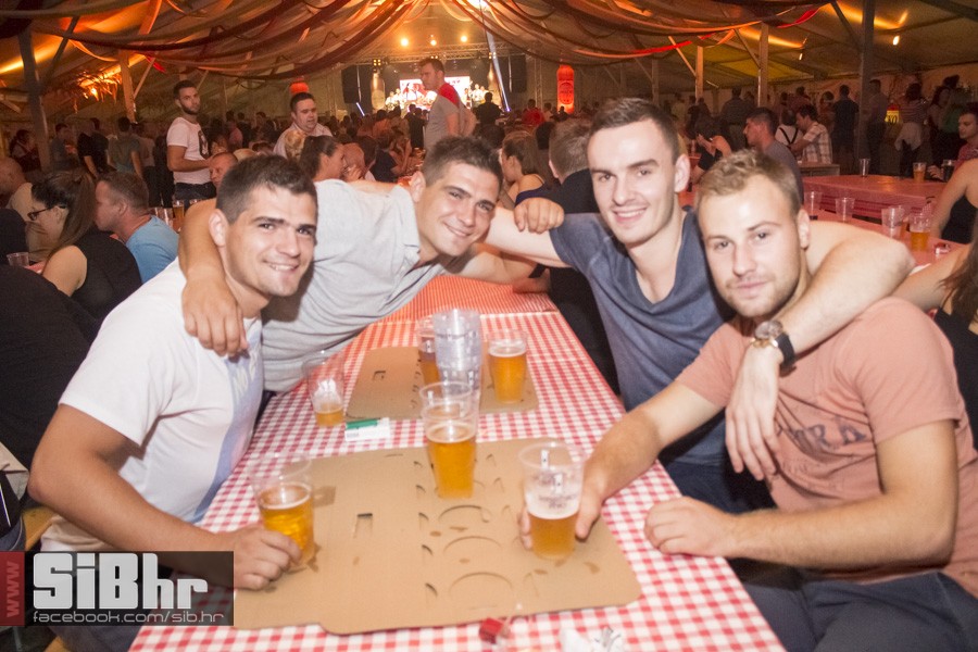 dani_piva_djentlemeni_47