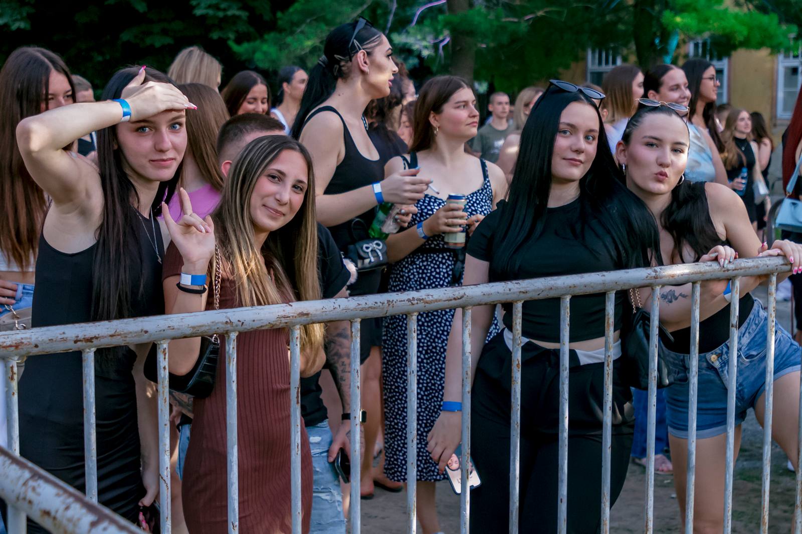 Trap zvijezda Relja održao koncert u osječkoj Tvrđi