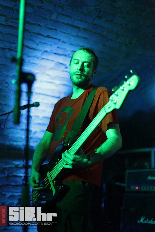 maybeshewill_teatar_27092012_si