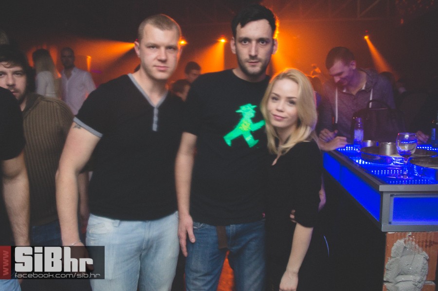 badnjak_u_tvrdji_37