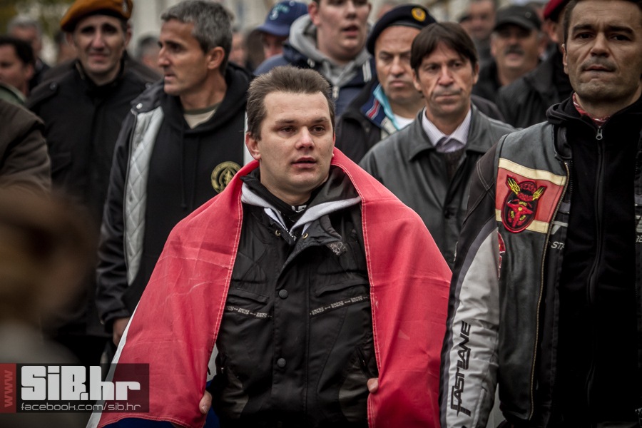 kolona_sjecanja_vukovar_1811201