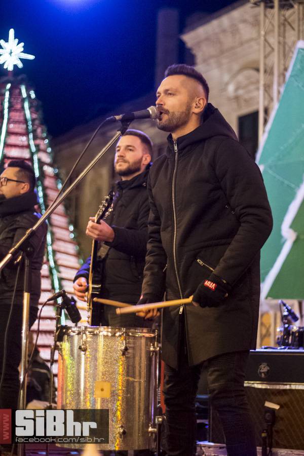 vatra_advent_8