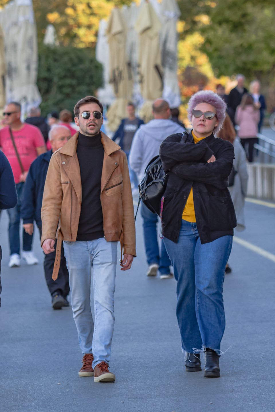 Sunčana listopadska šetnja osječkim ulicama