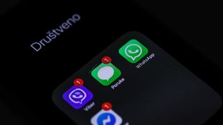 društvene mreže viber whatsapp poruke messenger dopisivanje društvene mreže viber whatsapp poruke messenger dopisivanje