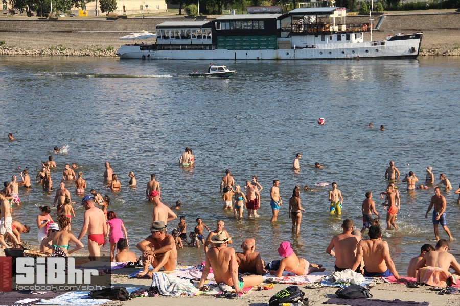 kopika0308_SiBhr_72 kopika0308_SiBhr_72