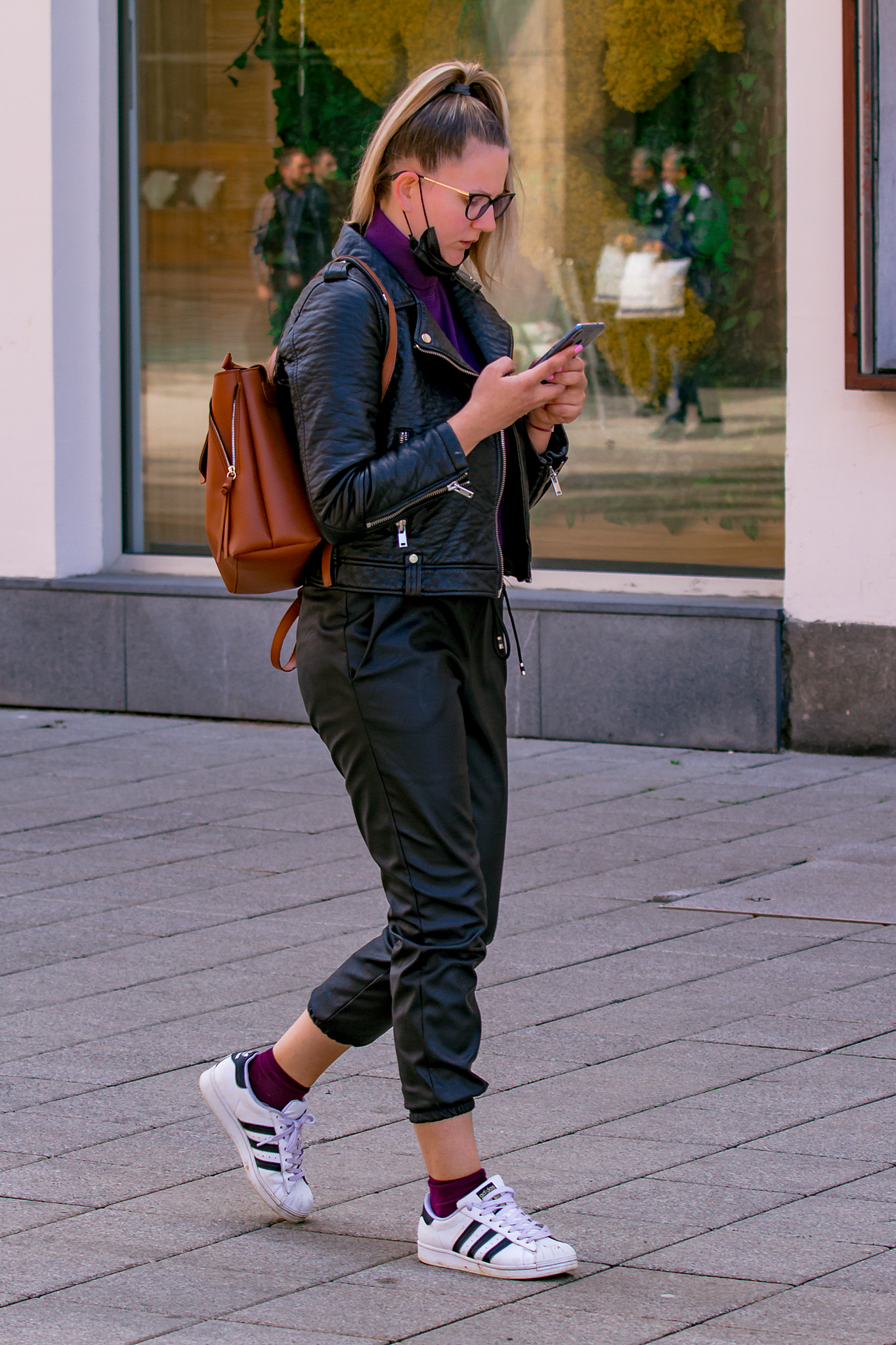 Image 4913976 (auto)