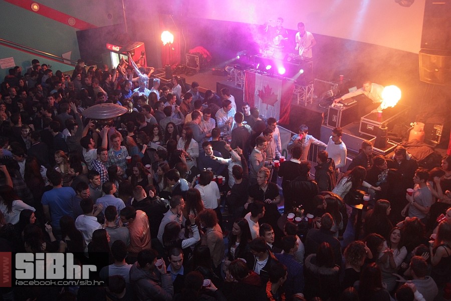 brucosijada_99 brucosijada_99