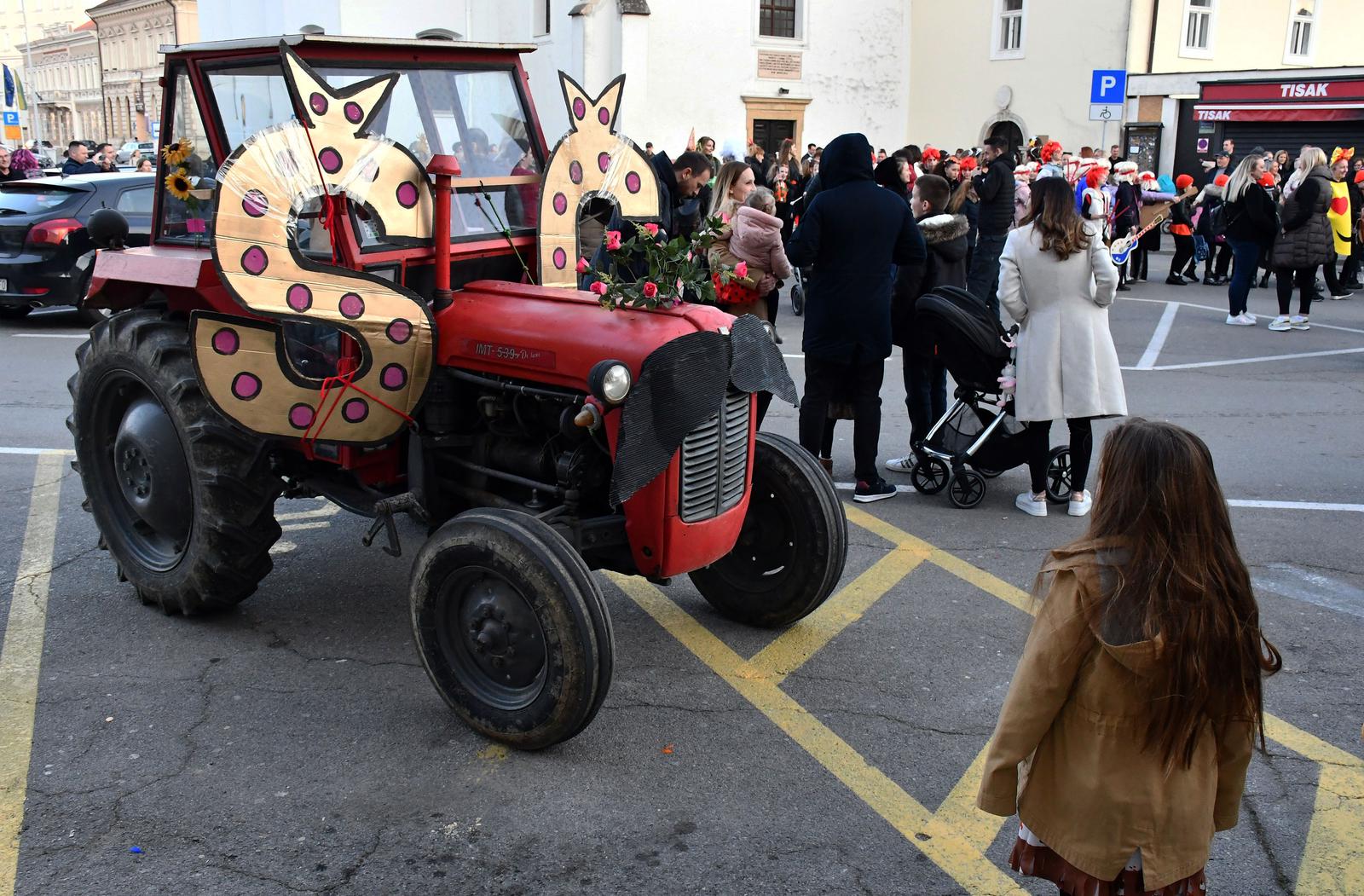 Požeski gradski maskenbal 2023.