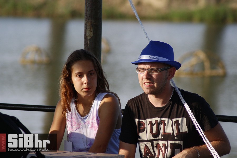 slama_dan_drugi_SiBhr_5 slama_dan_drugi_SiBhr_5