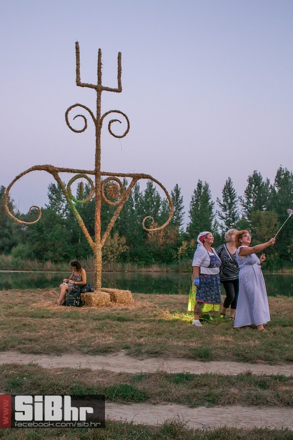 Slama_Land_Art_SiB_015
