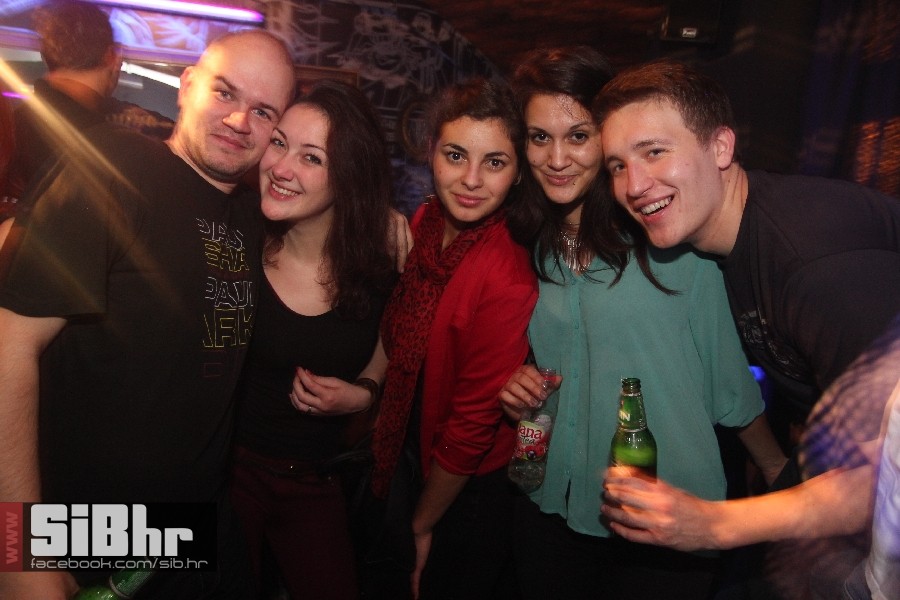 tufna_osijek_nightlifelifestyle tufna_osijek_nightlifelifestyle