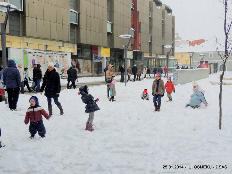 snijeg_2501sas_zeljko_mall_sibh