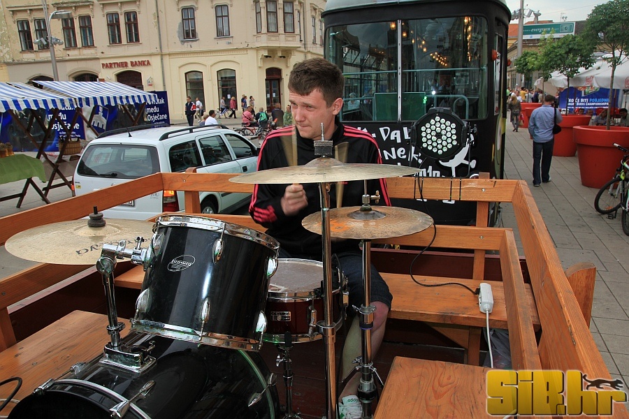 osjecka_ljetna_noc_24_06_2011_s