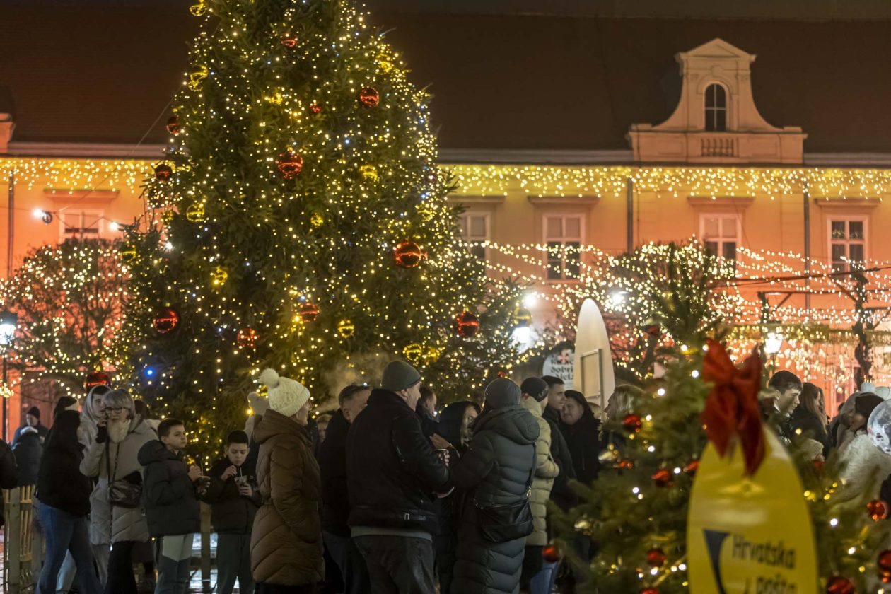 Advent u Osijeku_12_12_2025 Advent u Osijeku_12_12_2025